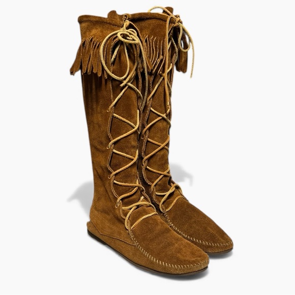 🌻Vintage Minnetonka Suede Fringe Tall Lace-Up Moccasin Boots Approx. Size 8.5-9